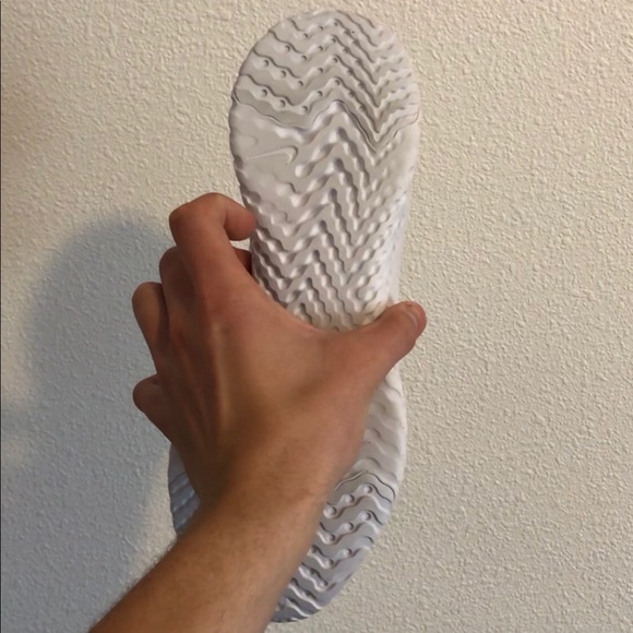 Nike epic react Flyknit - Picture 3 of 3